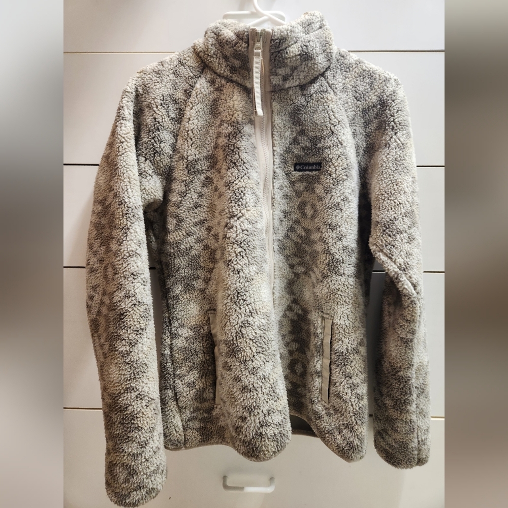 Columbia zipup sweatshirt